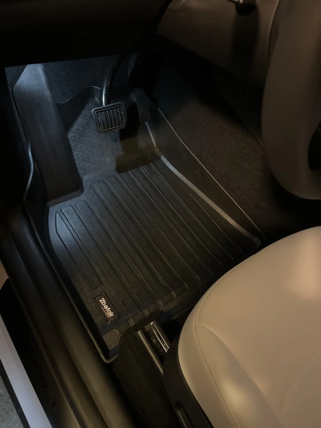 2befair Tesla Model Y Fußmatten 3-teilig Innenraum-Set